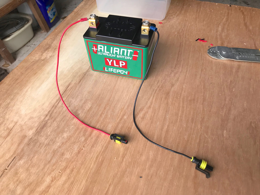 Wiring up a Lithium Battery to a Battery Box