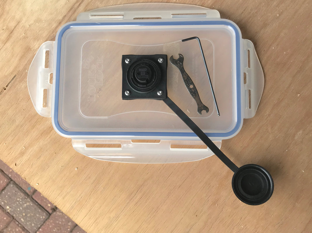 Fitting the Bulgin 2-pin Socket to the waterproof box