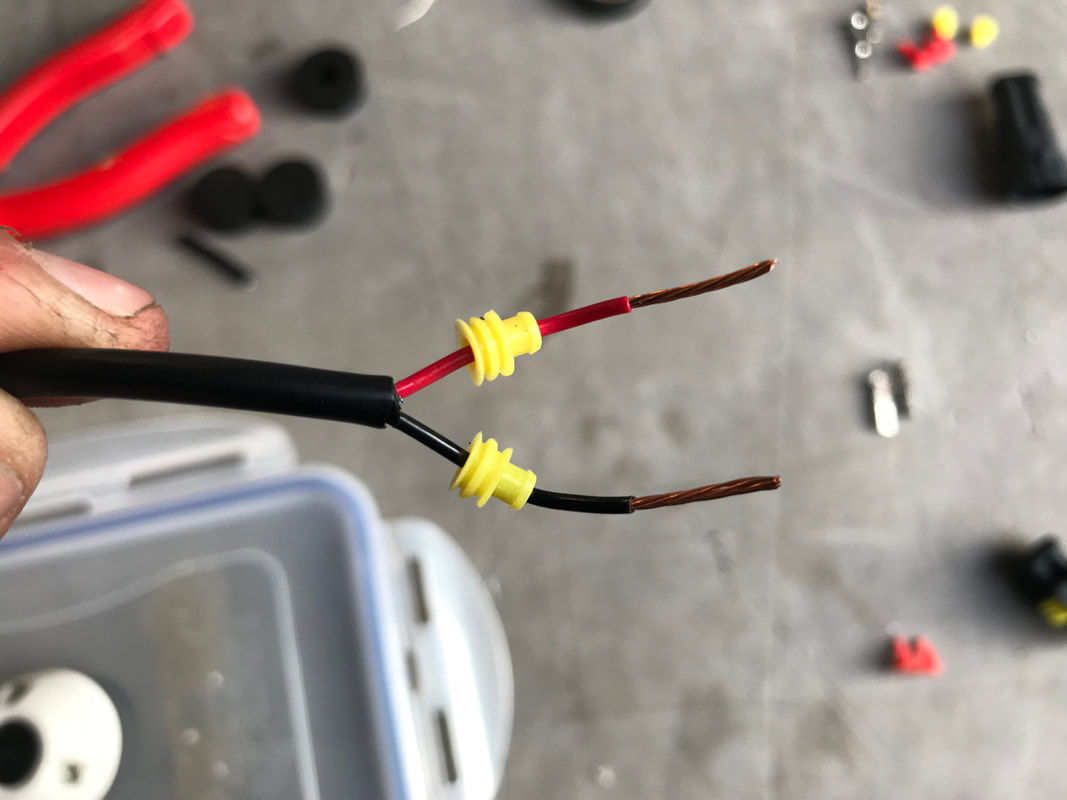 Installing a Superseal connector on a power lead